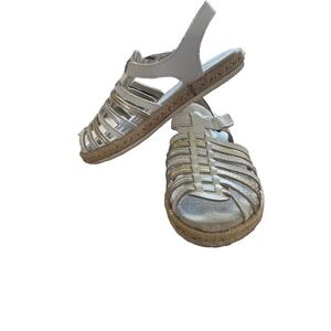 UGG Australia kids/Toddler Gretel Sandals‎  White  girls shoes size 11